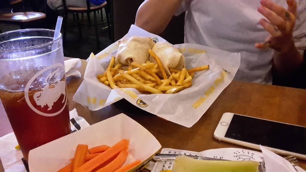 Buffalo Wild Wings | restaurant | 2479 W International Speedway Blvd, Daytona Beach, FL 32114, USA | 3868723300 OR +1 386-872-3300