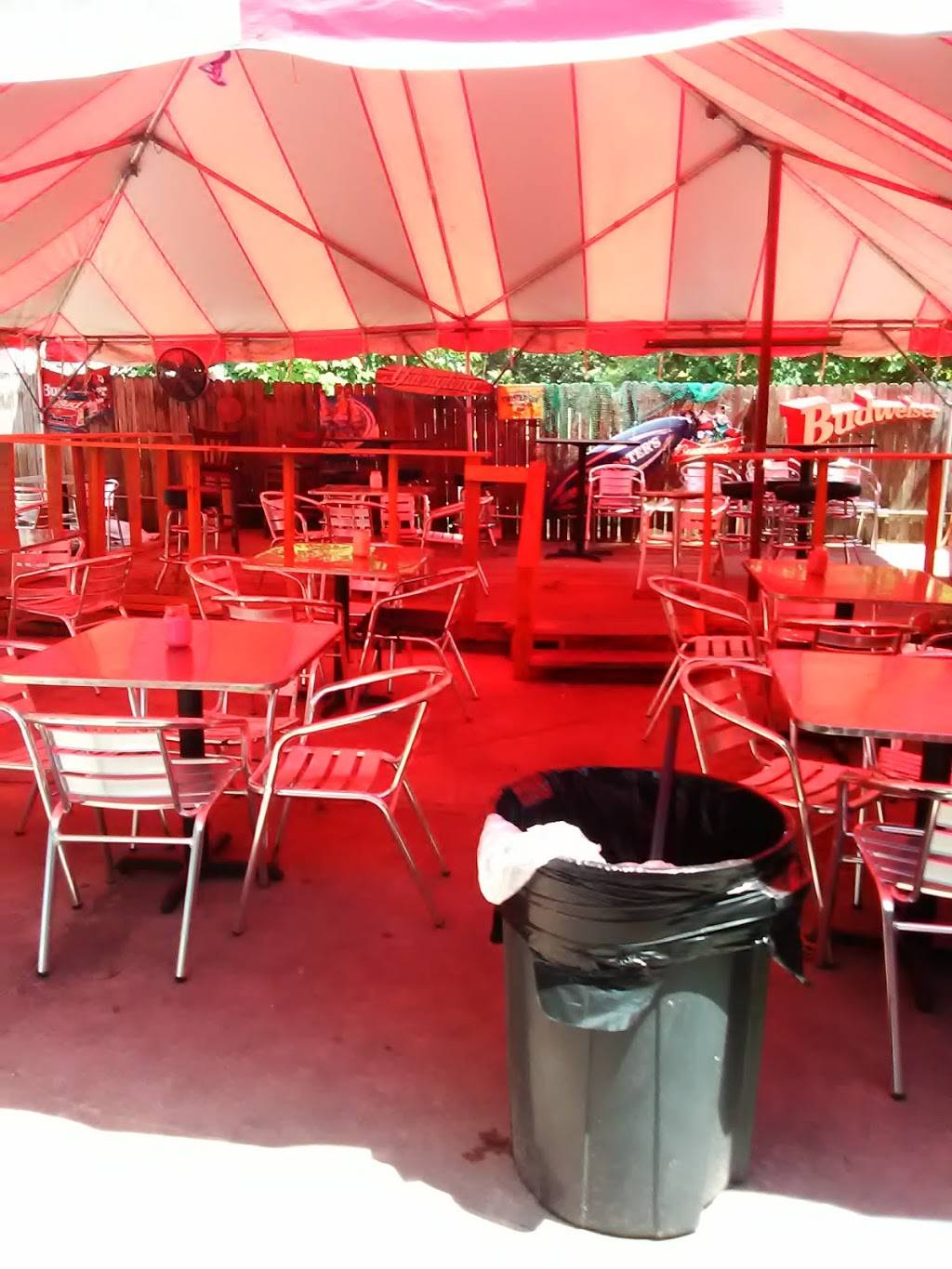 Oceanway Bar & Grille | restaurant | 12905 Main St N, Jacksonville, FL 32218, USA | 9047510099 OR +1 904-751-0099