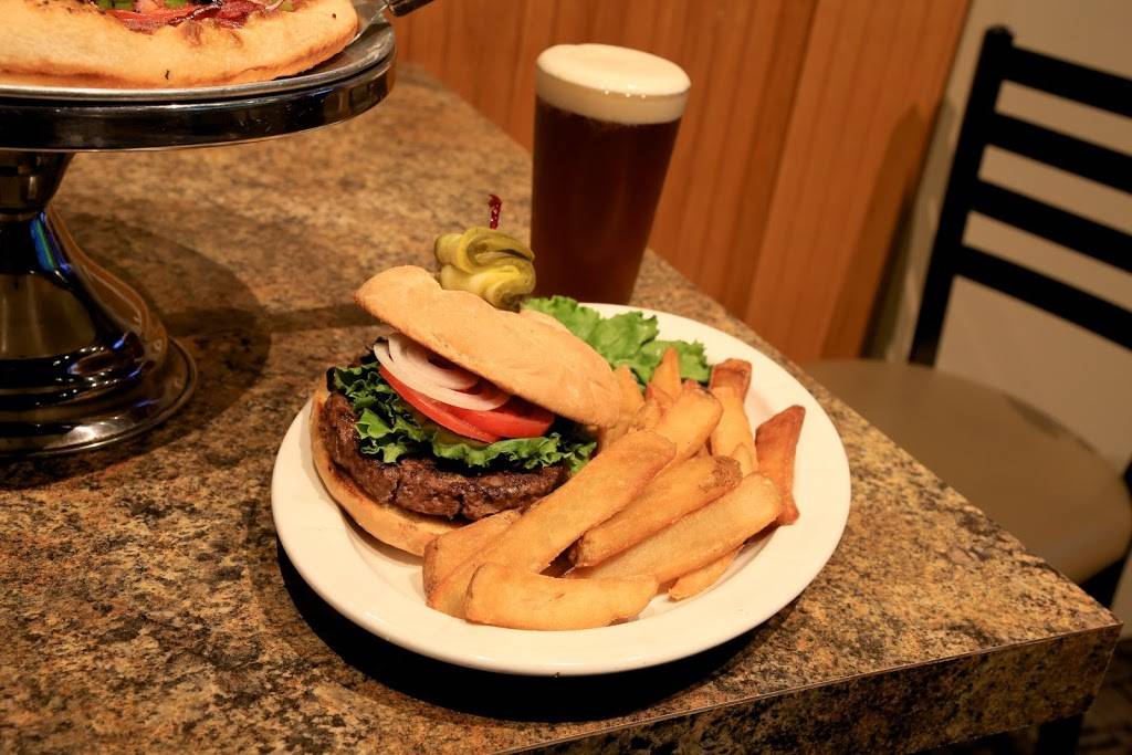 OverTyme Grill & Tap Room | restaurant | 4724 Dixie Hwy, Waterford Twp, MI 48329, USA | 2486744507 OR +1 248-674-4507