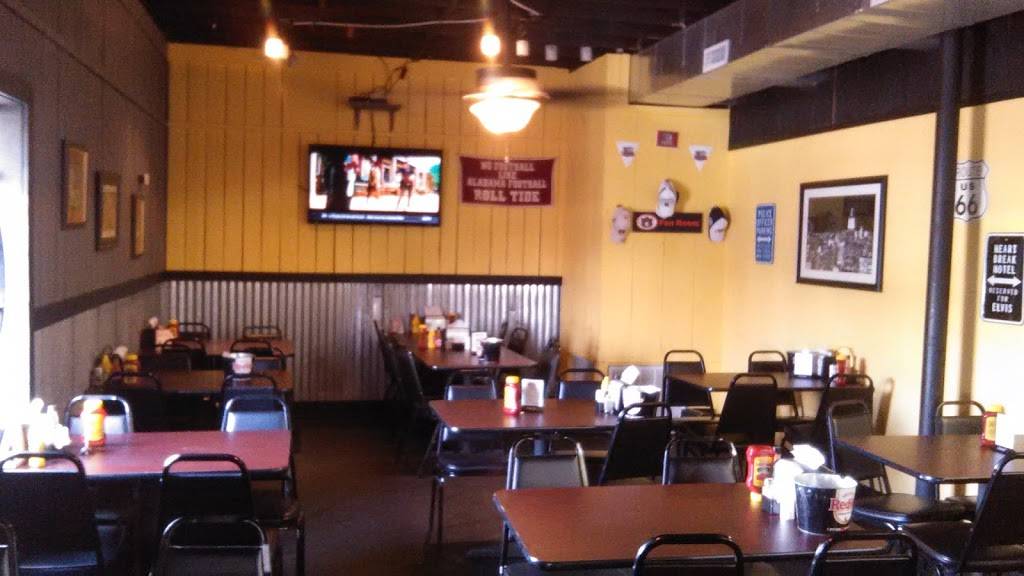 TJs Hot Wings | restaurant | 513 Railroad Ave, Albertville, AL 35950, USA | 2568577090 OR +1 256-857-7090