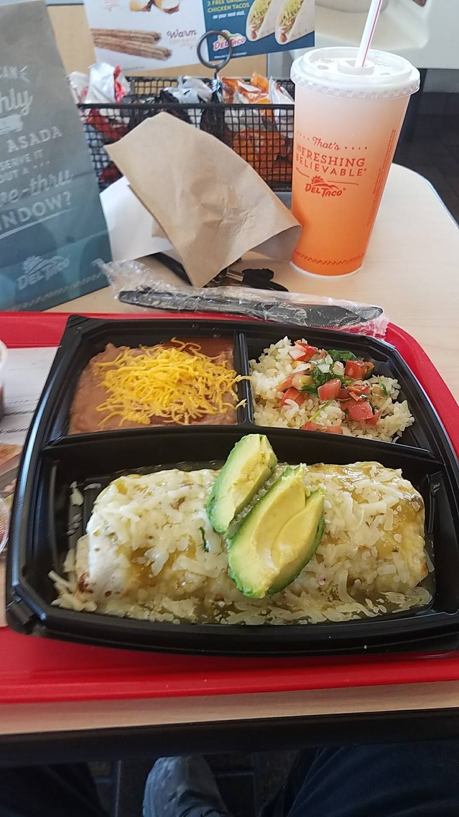 Del Taco | meal takeaway | 2761 N Grand Ave, Santa Ana, CA 92701, USA | 7146391360 OR +1 714-639-1360