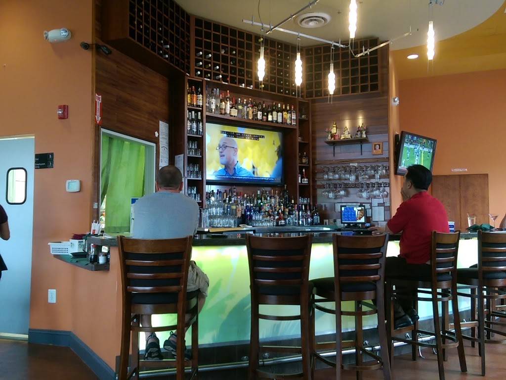 Sugar Palm Thai Restaurant | restaurant | 5580 Vincent Gate Terrace, Alexandria, VA 22312, USA | 7033541077 OR +1 703-354-1077