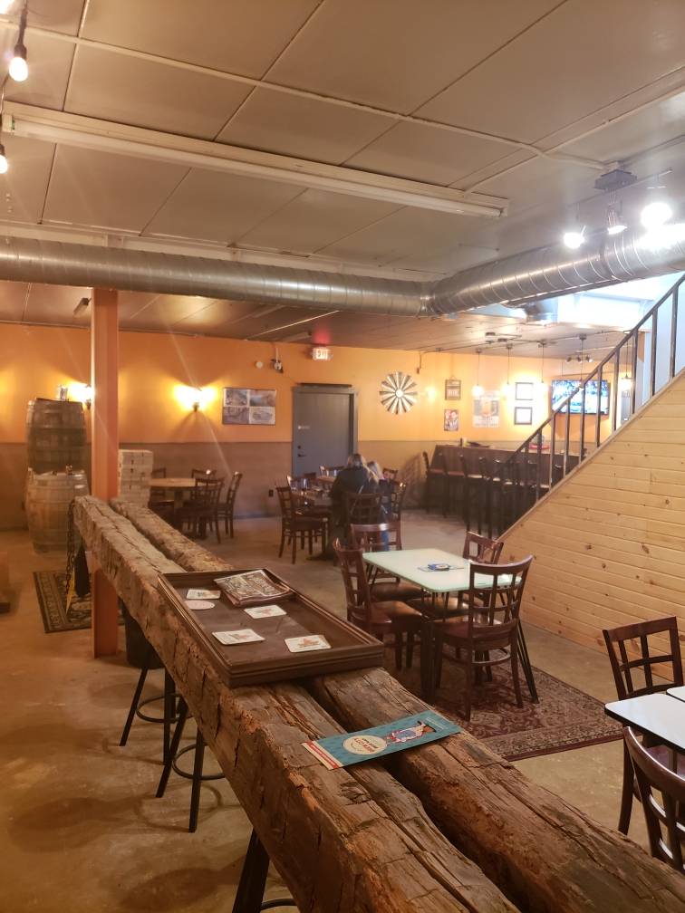 Melms Brewing Company | restaurant | 418 Merton Ave, Hartland, WI 53029, USA | 2623614946 OR +1 262-361-4946