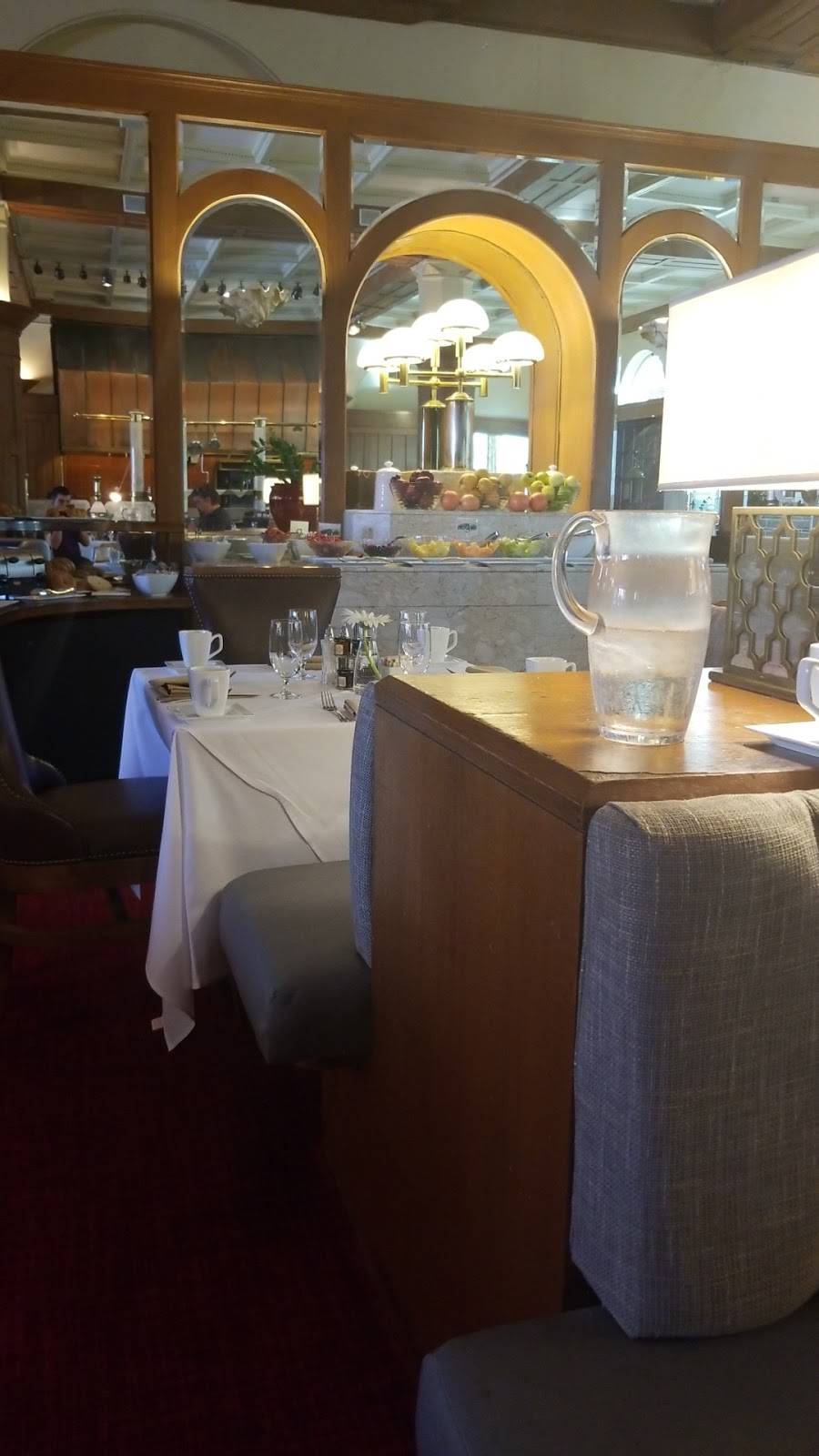 Station Grille | restaurant | 1820 Market St, St. Louis, MO 63103, USA | 3148023465 OR +1 314-802-3465