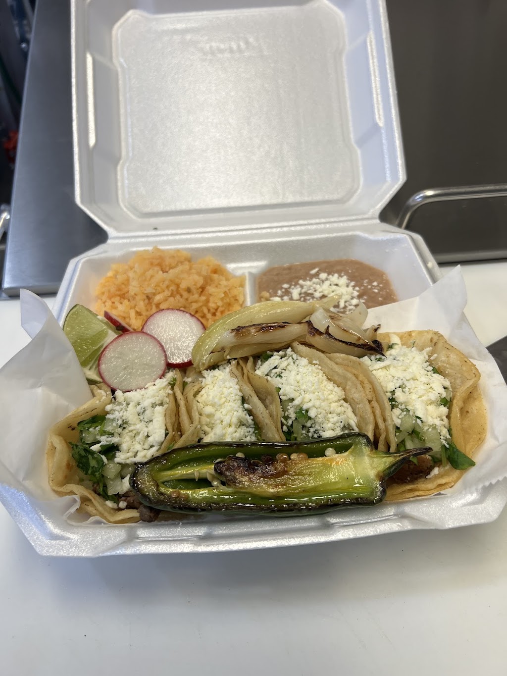 El Nayarita | restaurant | 1245 Eastgate Dr SE, Rochester, MN 55904, USA | 5077359600 OR +1 507-735-9600