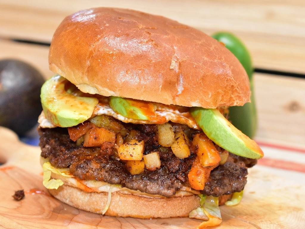 Twisted burger Barrington | restaurant | 228 W Northwest Hwy, Barrington, IL 60010, USA | 2243853112 OR +1 224-385-3112