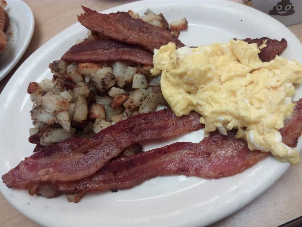 Nicks Family Restaurant | restaurant | 14660 Washington Ave, San Leandro, CA 94578, USA | 5103515676 OR +1 510-351-5676