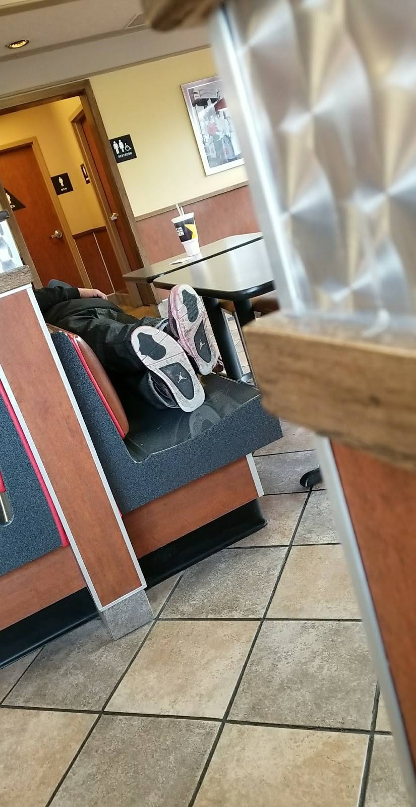 Carls Jr. | restaurant | 172 Bernal Rd, San Jose, CA 95119, USA | 4082255300 OR +1 408-225-5300