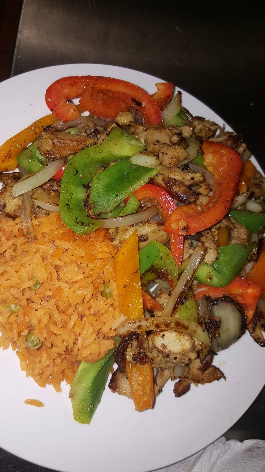 The Court Stop | restaurant | 370 W Court St d, San Bernardino, CA 92401, USA | 9093849000 OR +1 909-384-9000