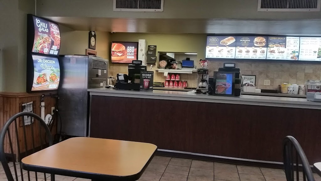 Runza Restaurant | meal takeaway | 702 S 11th St, Nebraska City, NE 68410, USA | 4028733545 OR +1 402-873-3545