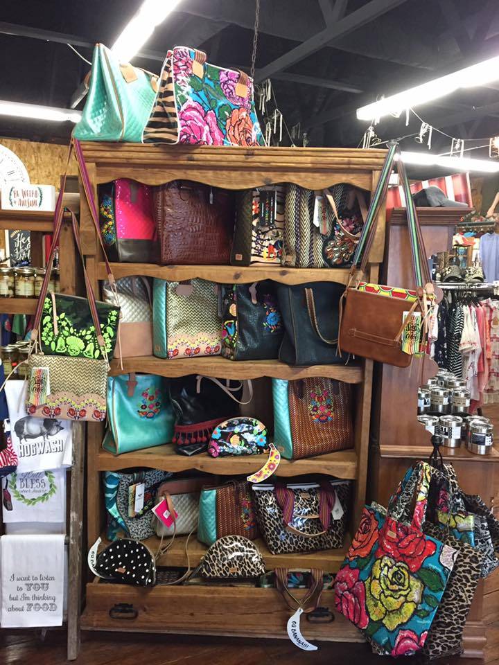 Chandler Country Store | restaurant | 106 W Main St, Chandler, TX 75758, USA | 9038496881 OR +1 903-849-6881