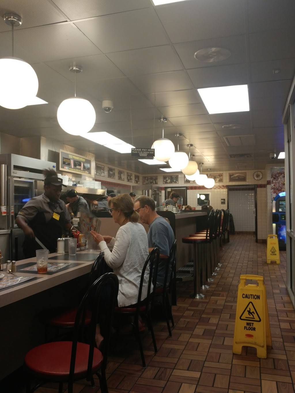 Waffle House | meal takeaway | 3244 US Hwy 98 N, Lakeland, FL 33805, USA | 8636888696 OR +1 863-688-8696