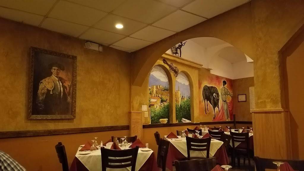 Granada Restaurant | restaurant | 410 Wagaraw Rd, Hawthorne, NJ 07506, USA | 9734275424 OR +1 973-427-5424