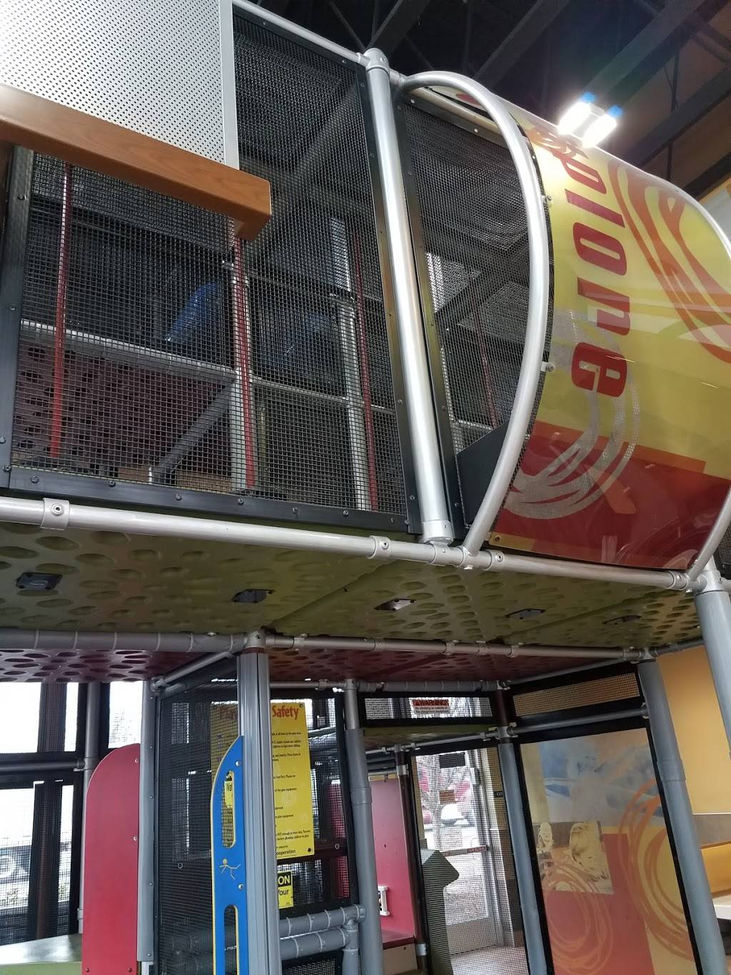 McDonalds | cafe | 2584 N Susquehanna Trail, Shamokin Dam, PA 17876, USA | 5707432240 OR +1 570-743-2240