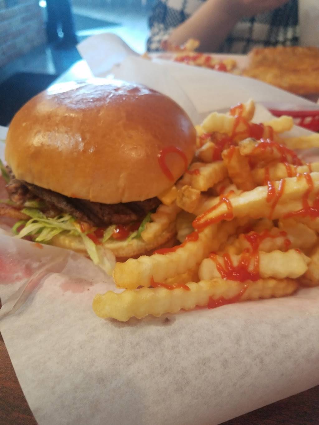 Nicks On North | restaurant | 3323 W North Ave, Chicago, IL 60647, USA | 7734866200 OR +1 773-486-6200