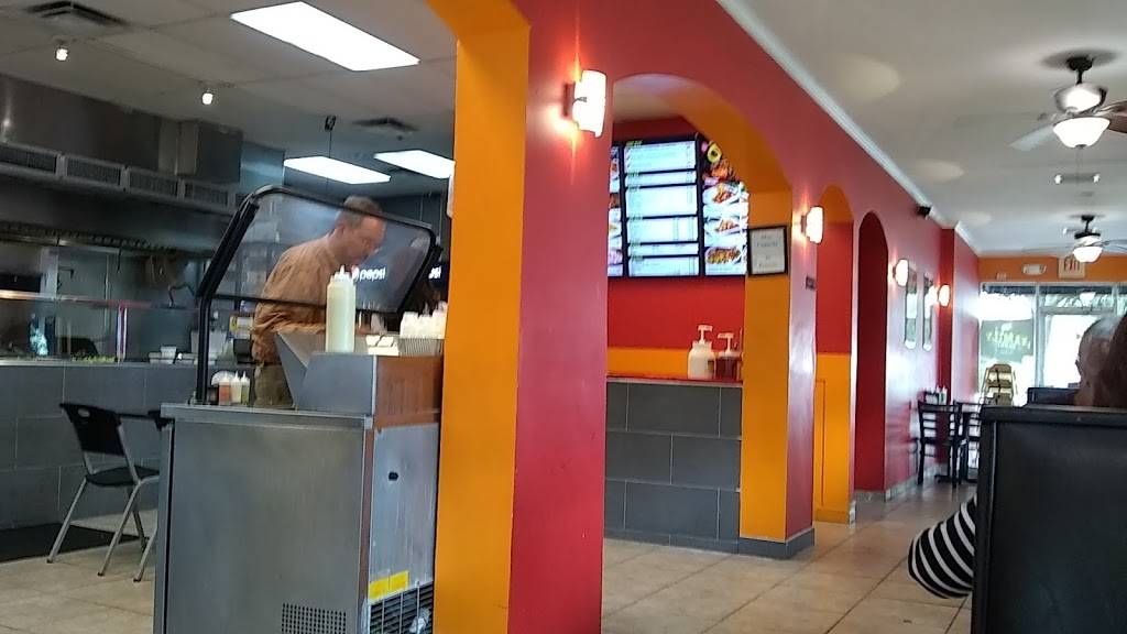 La Granja | restaurant | 21126 St Andrews Blvd, Boca Raton, FL 33433, USA | 5613921020 OR +1 561-392-1020