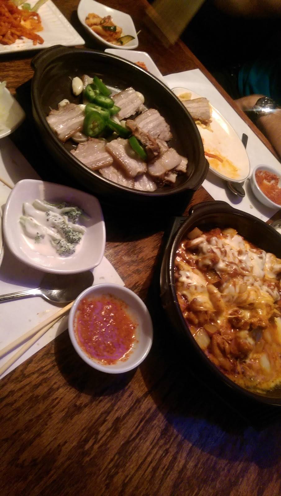 Hanshin Pocha 한신포차 | restaurant | 1918 S Arlington Heights Rd, Arlington Heights, IL 60005, USA | 8479811700 OR +1 847-981-1700
