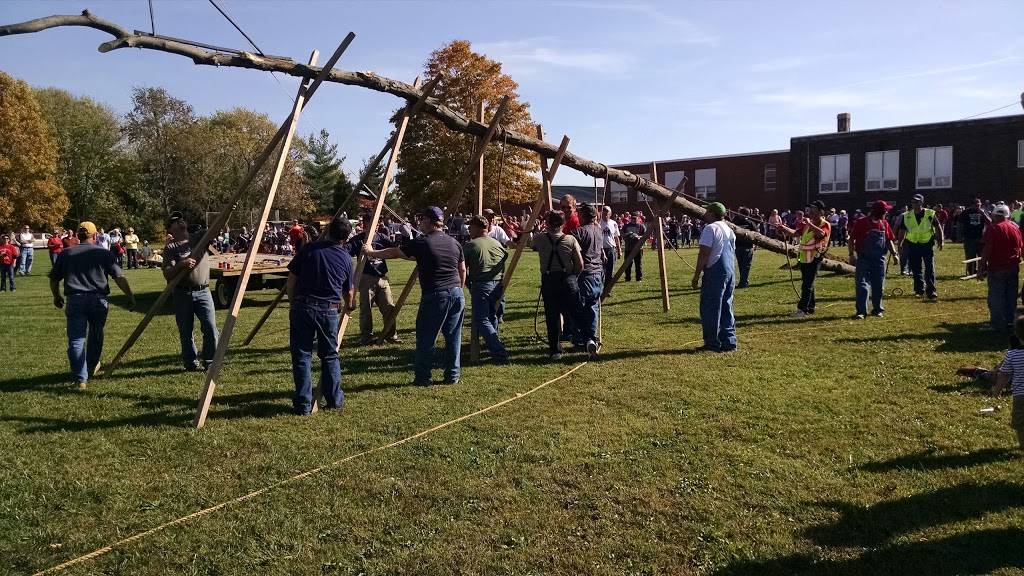 St Leon Tavern | restaurant | 28920 IN-1, West Harrison, IN 47060, USA | 8125763401 OR +1 812-576-3401