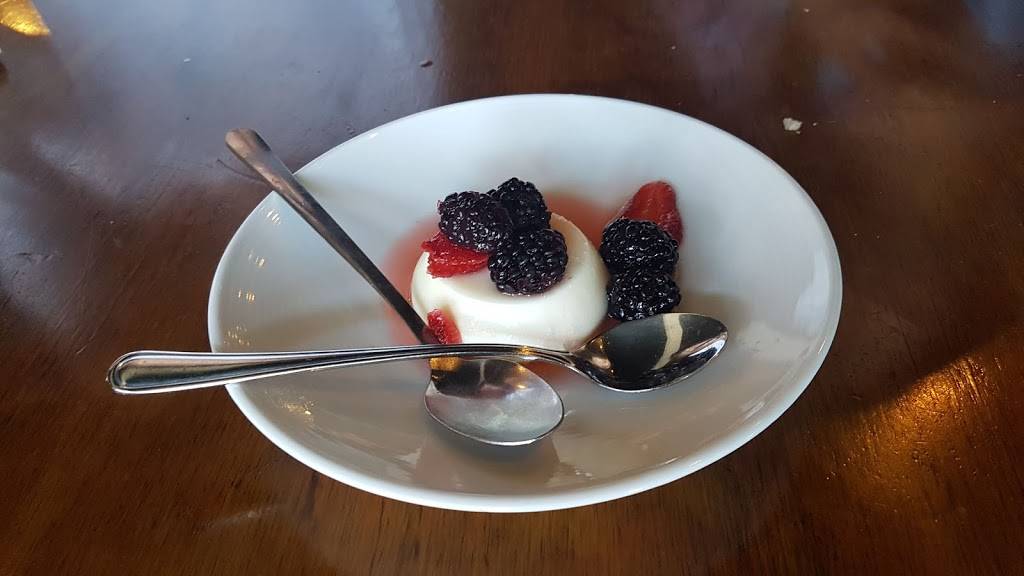 Bella Trattoria | restaurant | 3854 Geary Blvd, San Francisco, CA 94118, USA | 4152210305 OR +1 415-221-0305