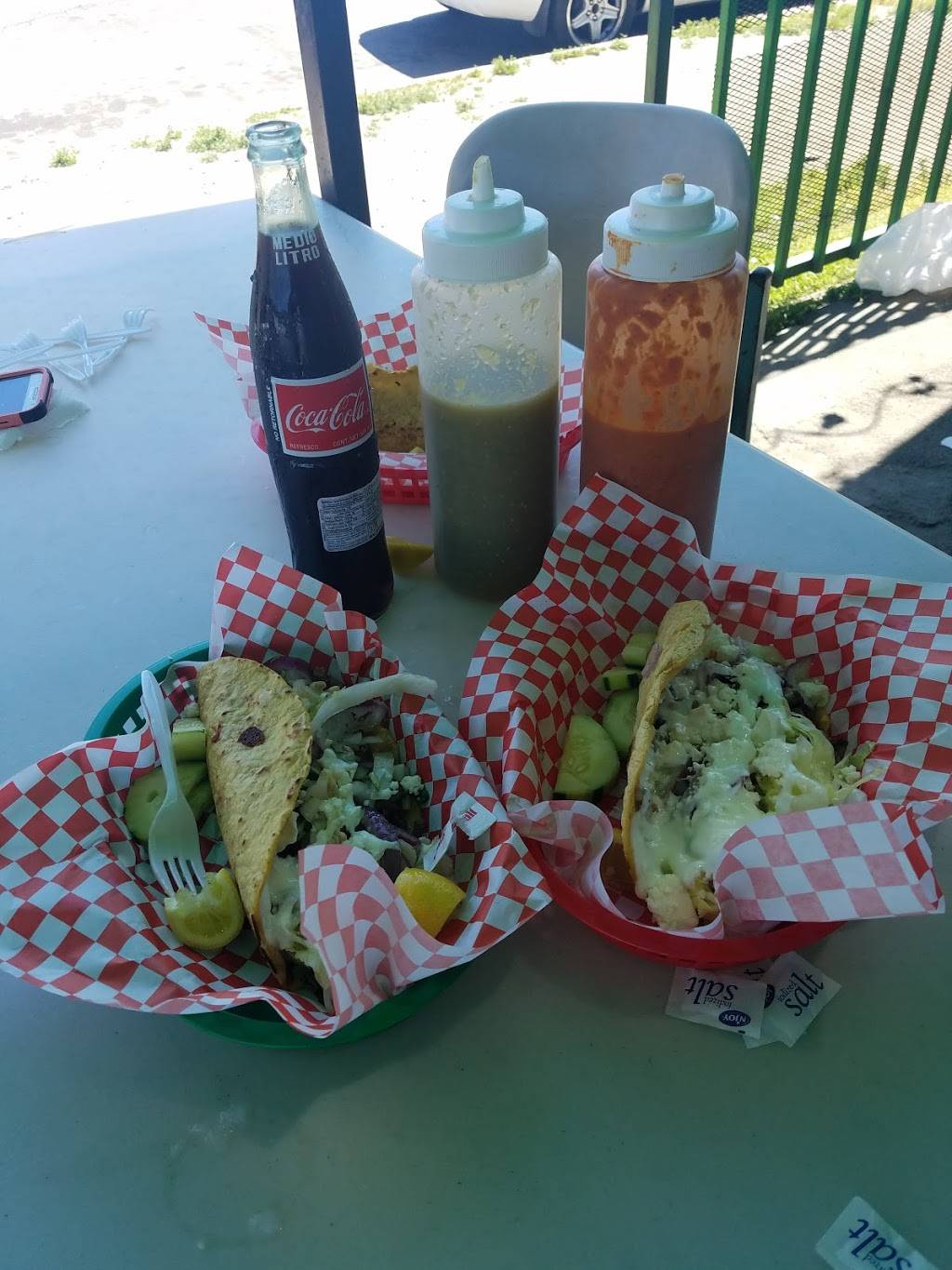 Huaraches & Quesadillas Chayito | restaurant | 8959 Lankershim Blvd, Sun Valley, CA 91352, USA | 8184555770 OR +1 818-455-5770