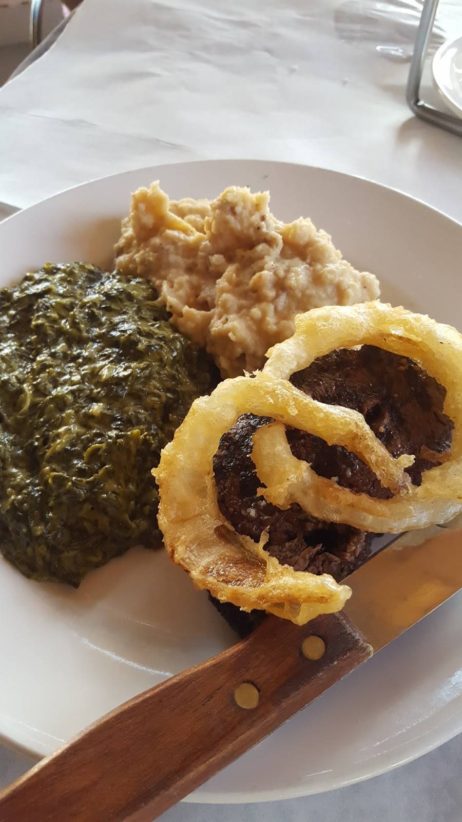 Cannovas | restaurant | 1101 W Empire St, Freeport, IL 61032, USA | 8152330032 OR +1 815-233-0032