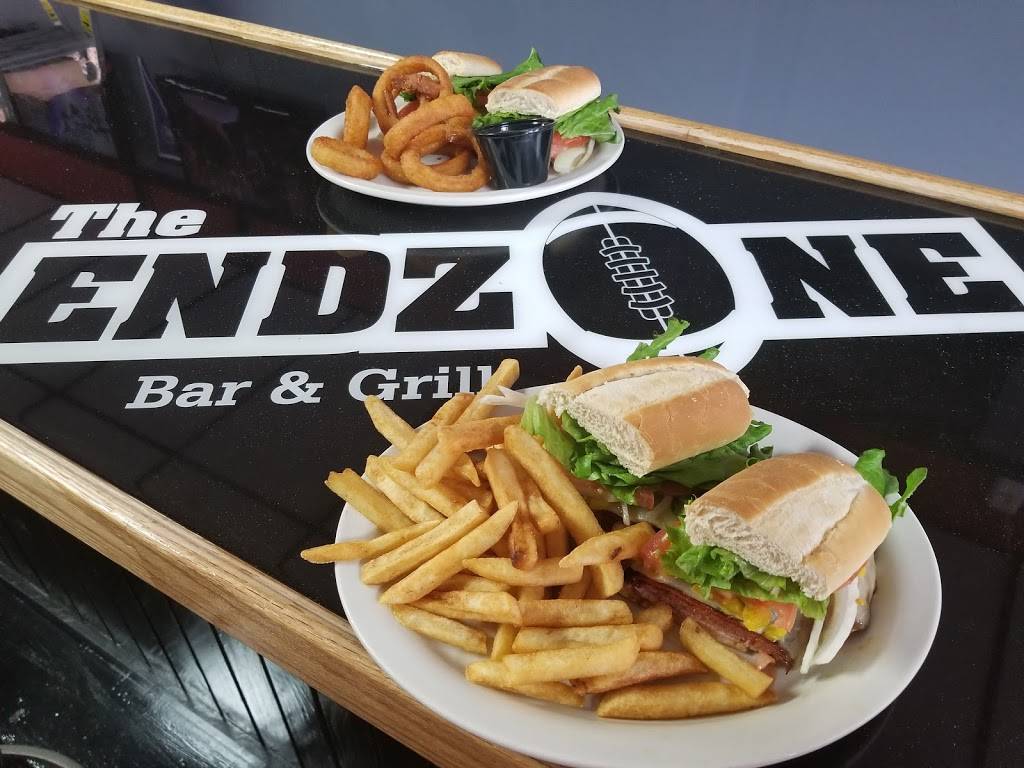 The End Zone Bar and Grill | restaurant | 11 N S Main St, Mt Gilead, OH 43338, USA | 4197514350 OR +1 419-751-4350
