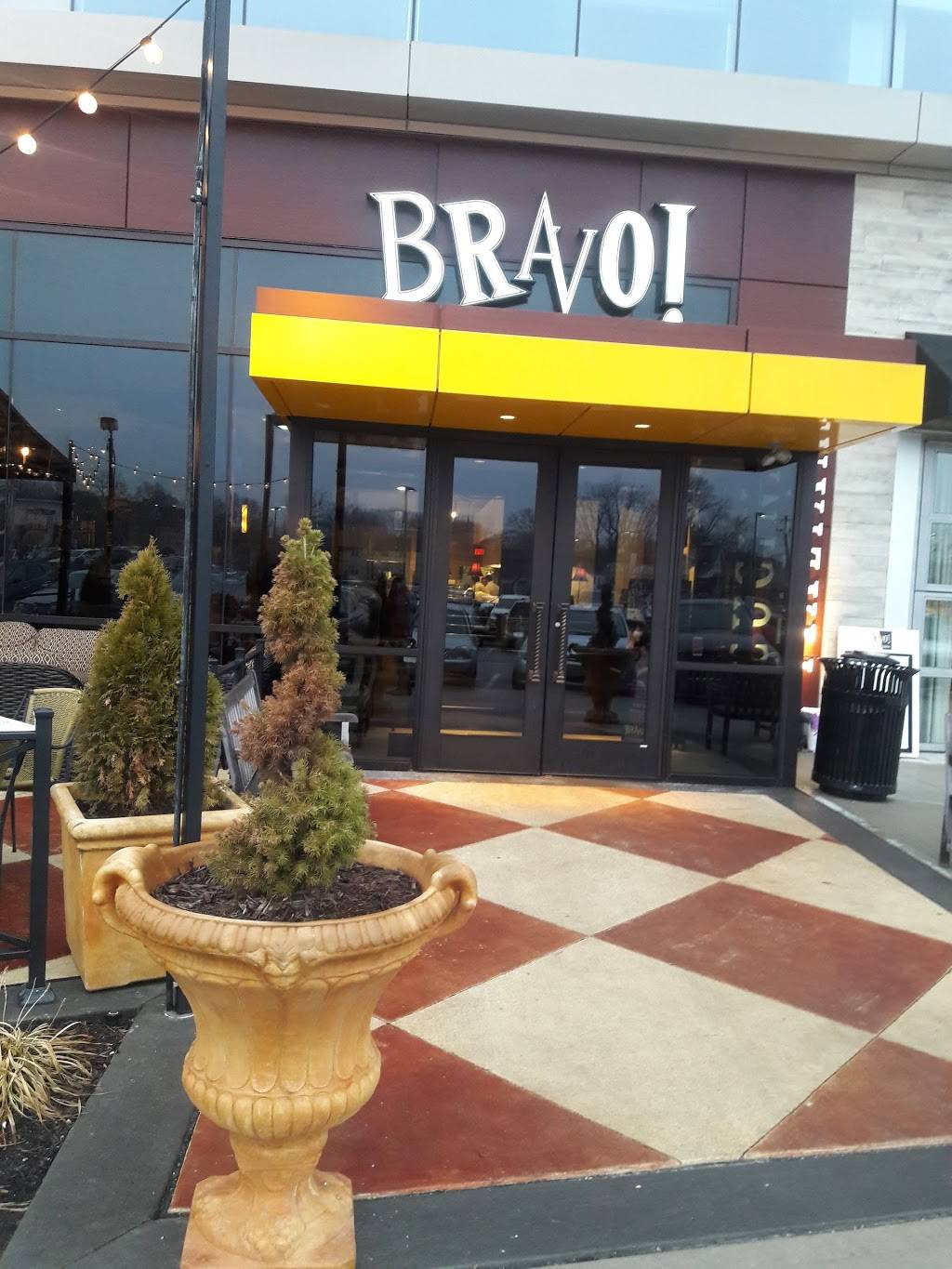 Bravo Cucina Italiana | restaurant | 3825 Edwards Rd #101, Cincinnati, OH 45209, USA | 5133515999 OR +1 513-351-5999