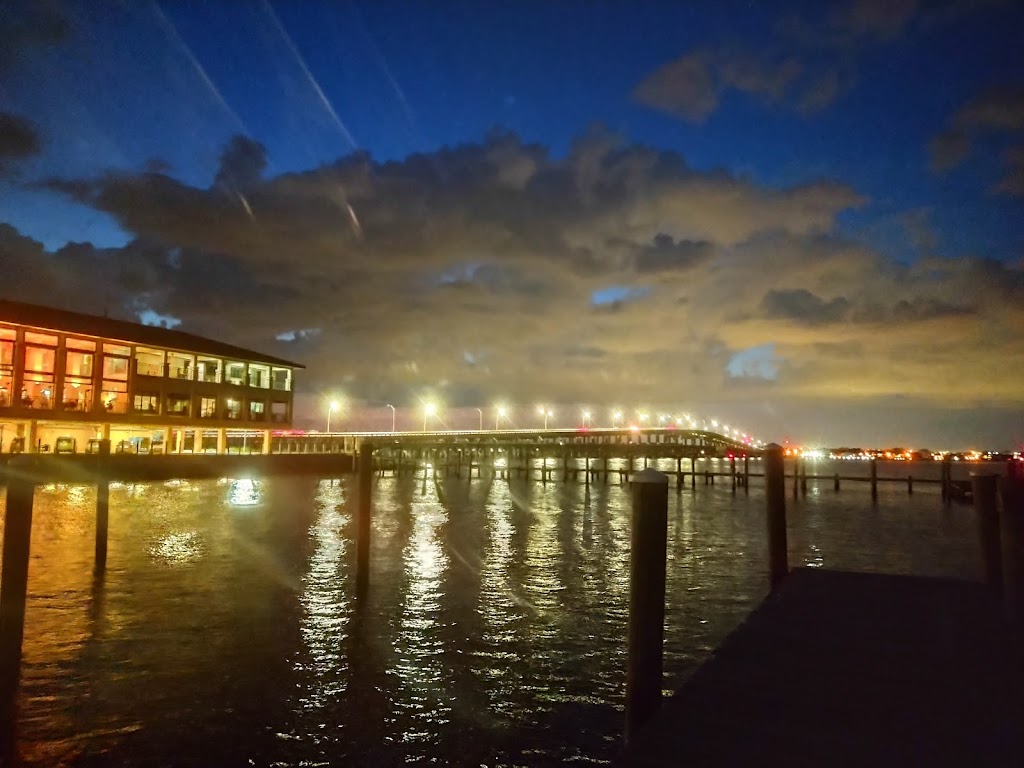 The Grand Marlin of Pensacola Beach | restaurant | 400 Pensacola Beach Blvd, Pensacola Beach, FL 32561, USA | 8506779153 OR +1 850-677-9153