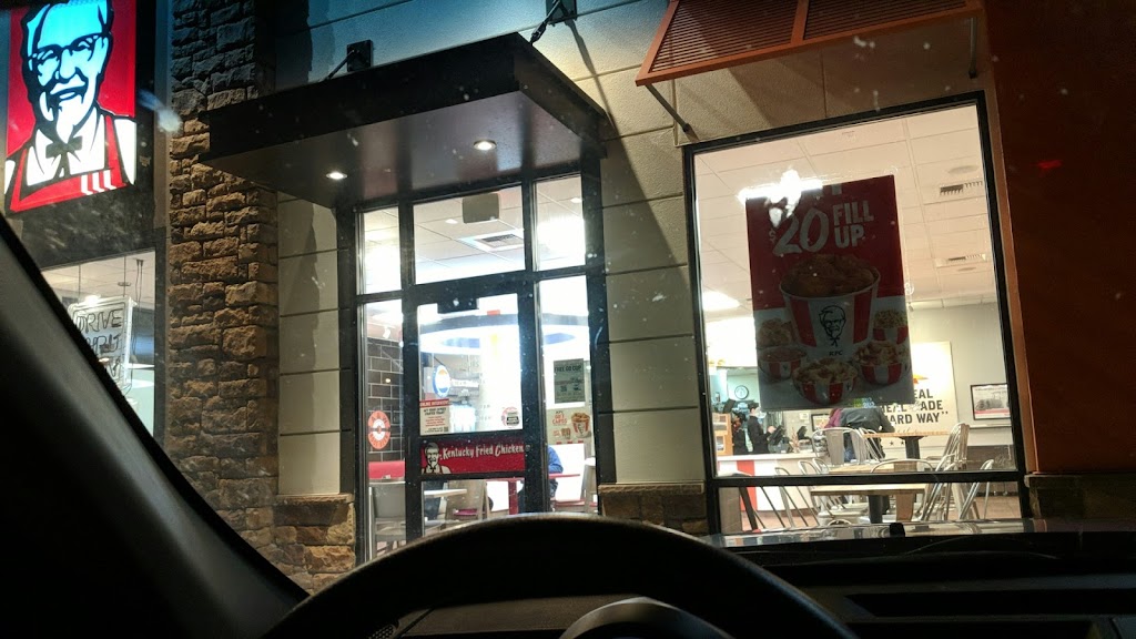 KFC | restaurant | 2750 Duportail St, Richland, WA 99352, USA | 5096280066 OR +1 509-628-0066