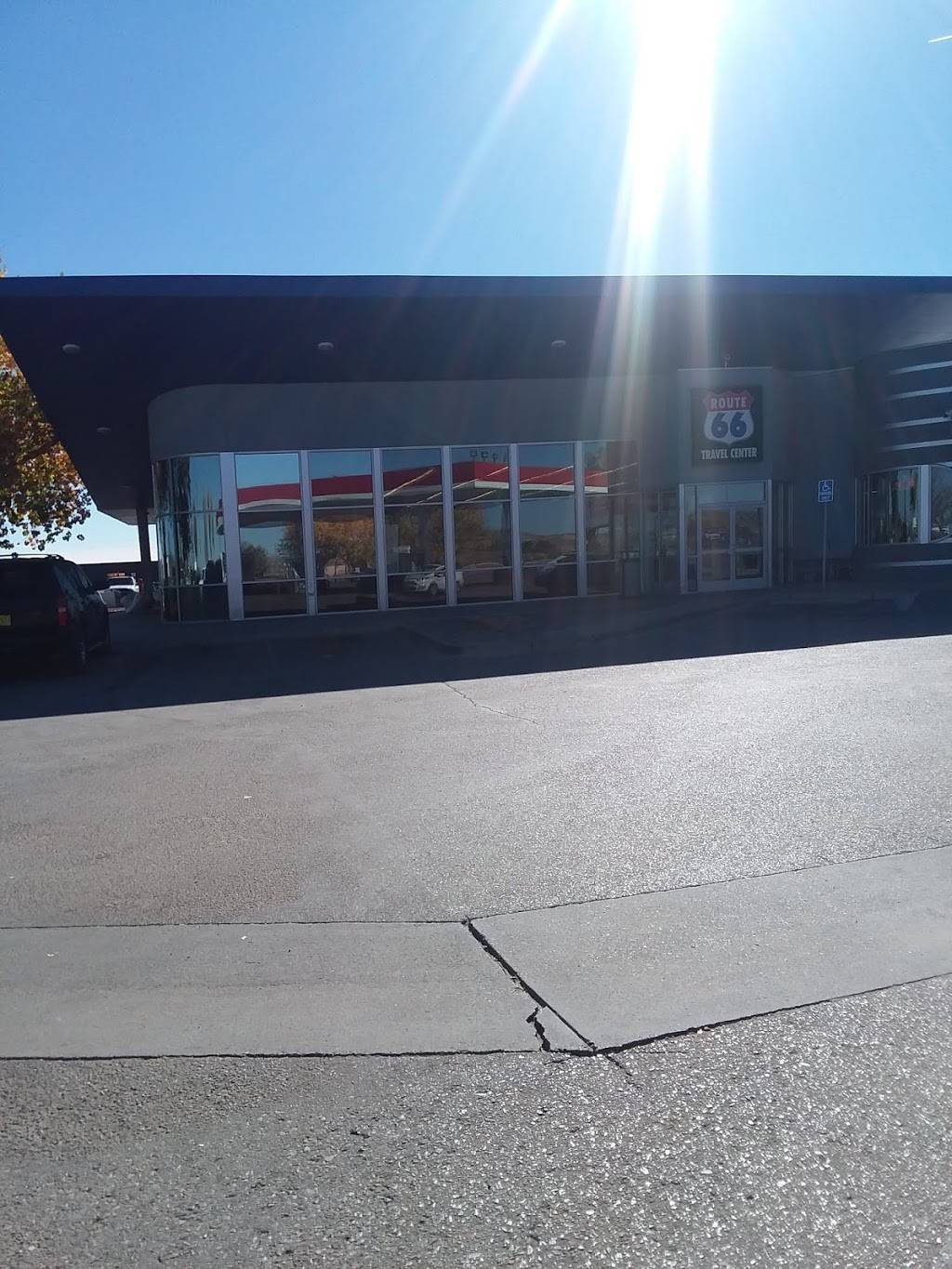 Dairy Queen Grill & Chill | restaurant | 14500 Central Ave SW, Albuquerque, NM 87121, USA | 5053527923 OR +1 505-352-7923