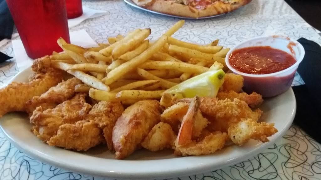 Bubbas 33 | restaurant | 7518 Northwest Loop 410, San Antonio, TX 78245, USA | 2106840333 OR +1 210-684-0333