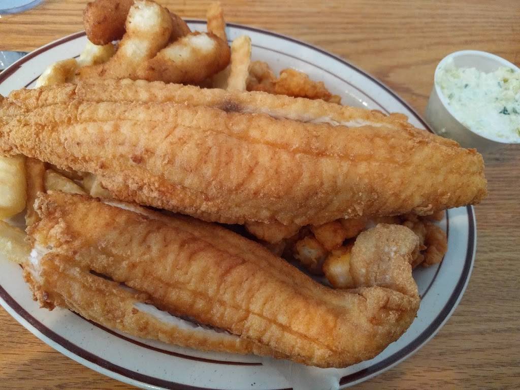 Oak Island Restaurant | restaurant | 6302 E Oak Island Dr, Oak Island, NC 28465, USA | 9102019925 OR +1 910-201-9925