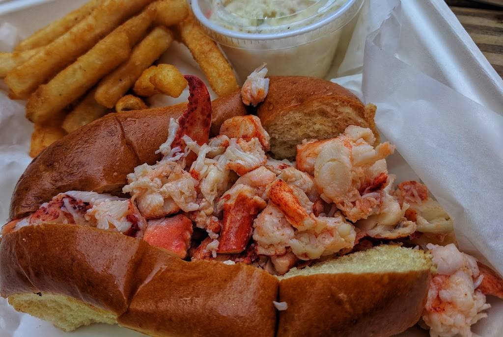 Guapos Tortilla Shack - Brewster | restaurant | 239 Underpass Rd, Brewster, MA 02631, USA | 5088963338 OR +1 508-896-3338