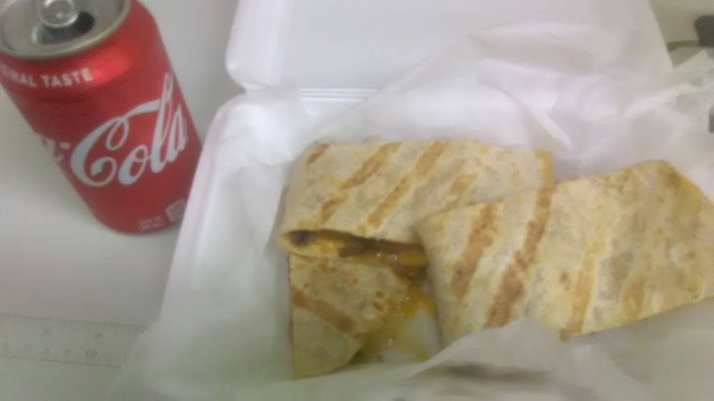 Wing Madness | restaurant | 168 Burnside Ave, East Hartford, CT 06108, USA | 8602910623 OR +1 860-291-0623