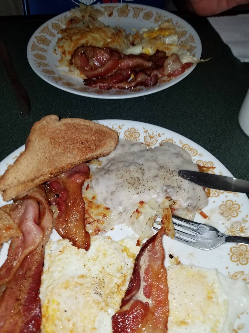 Argo General Store | restaurant | 21998 Wells Ferry Rd, Le Claire, IA 52753, USA | 5632895214 OR +1 563-289-5214