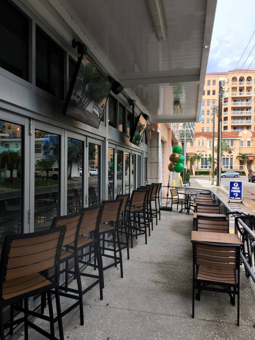 Irish 31 Clearwater Beach | restaurant | 486 Poinsettia Ave, Clearwater Beach, FL 33767, USA | 7272021412 OR +1 727-202-1412