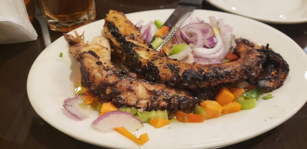 Avli the little Greek tavern | restaurant | 38-31 Bell Blvd, Bayside, NY 11361, USA | 7182247575 OR +1 718-224-7575