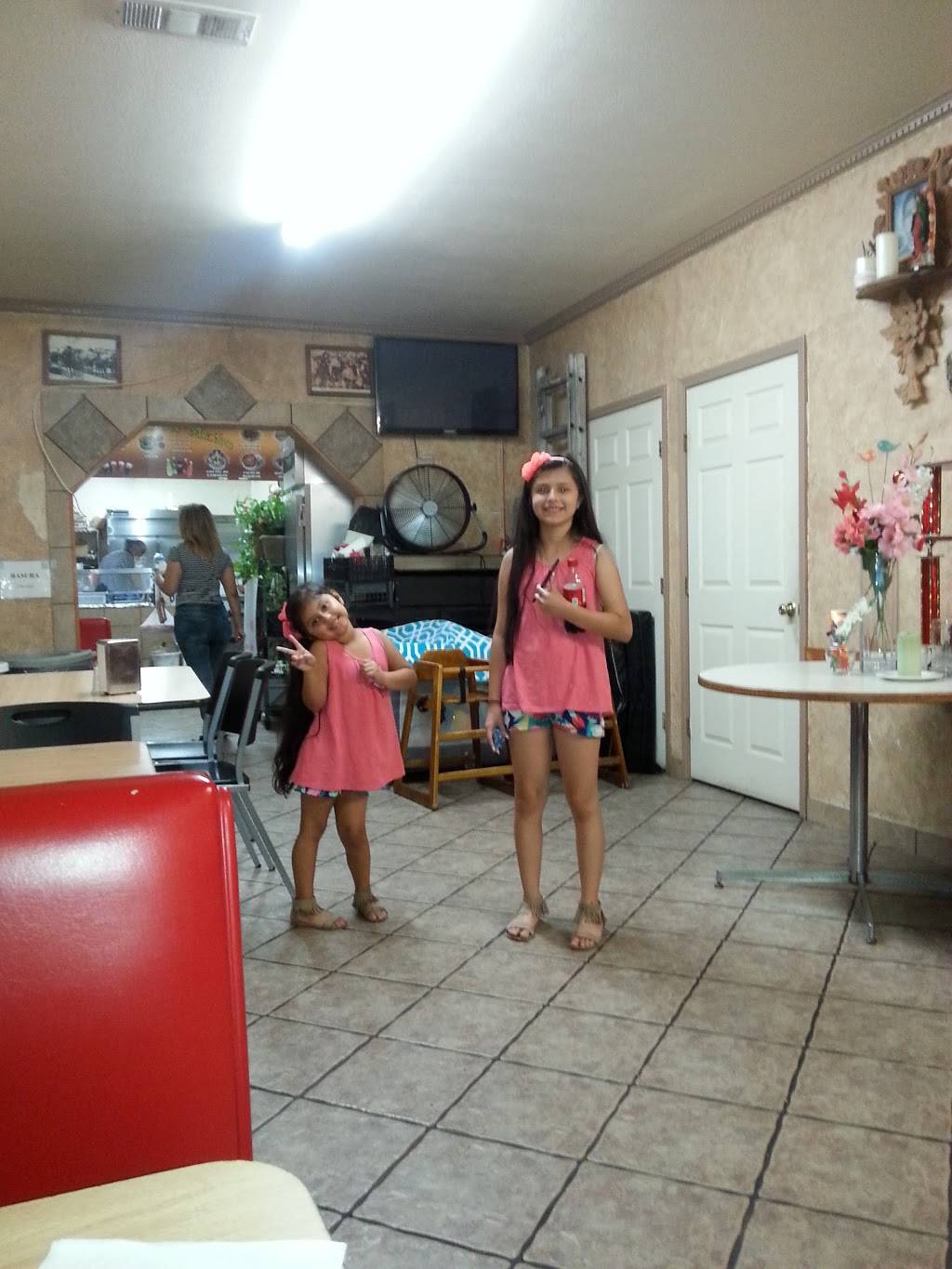 Taqueria Don Meno | restaurant | 3701 Mansfield Hwy, Forest Hill, TX 76119, USA | 8175346411 OR +1 817-534-6411