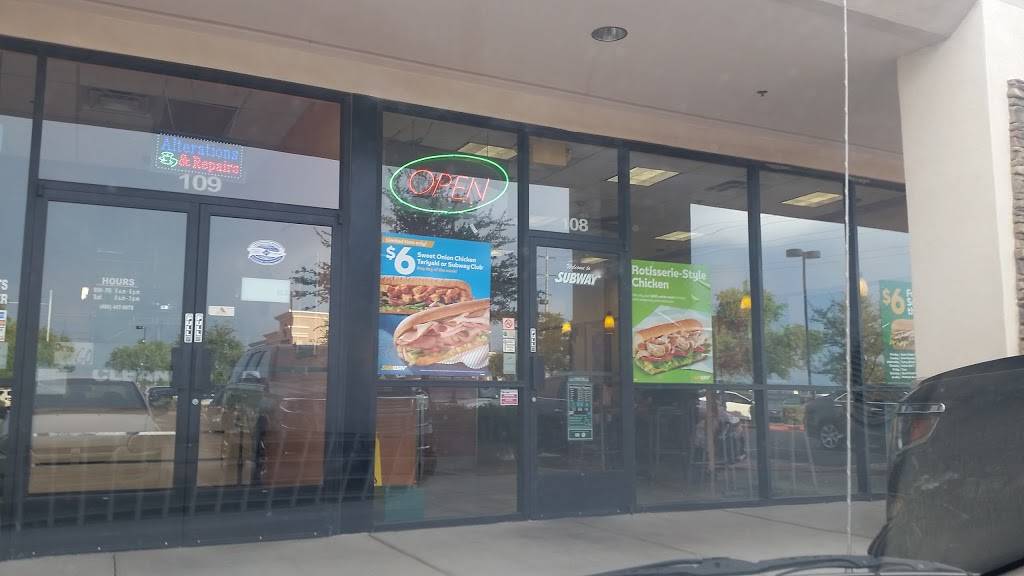 Subway | restaurant | 4844 S Val Vista Rd Suite A108 Vista Del Oro S/C, Gilbert, AZ 85296, USA | 4808557584 OR +1 480-855-7584