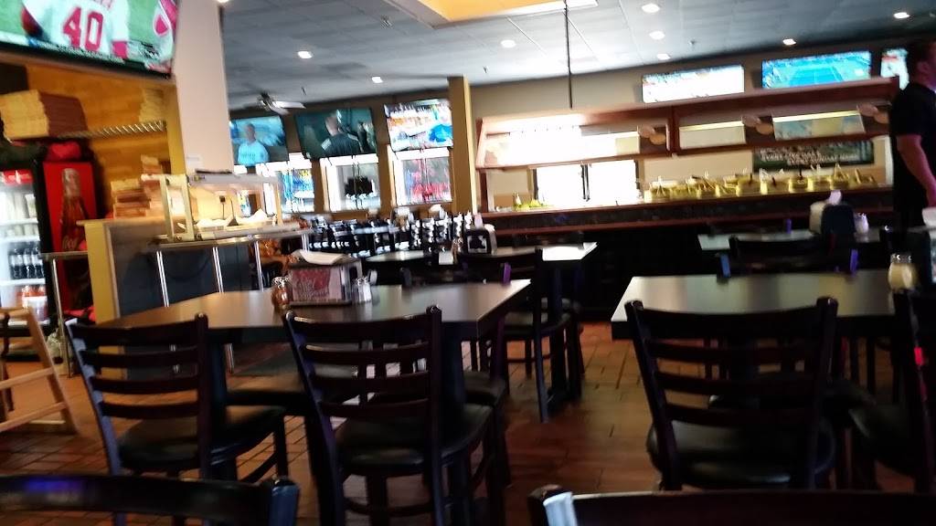 Straw Hat Pizza | restaurant | 1053 1st St, Gilroy, CA 95020, USA | 4088422745 OR +1 408-842-2745