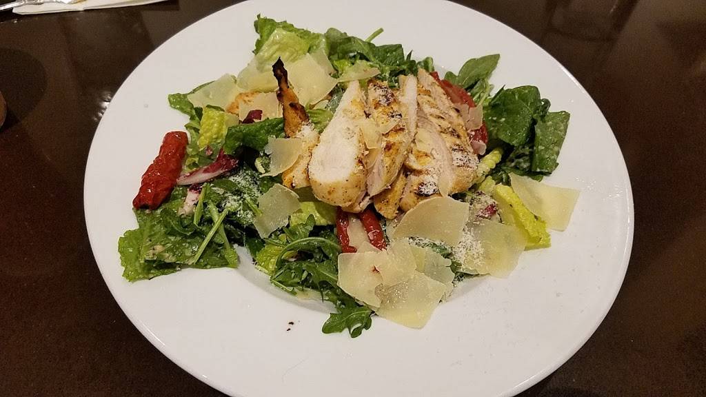 Skylight Bistro & Wine Bar | restaurant | 7202 E 21st St, Indianapolis, IN 46219, USA | 3173521231 OR +1 317-352-1231