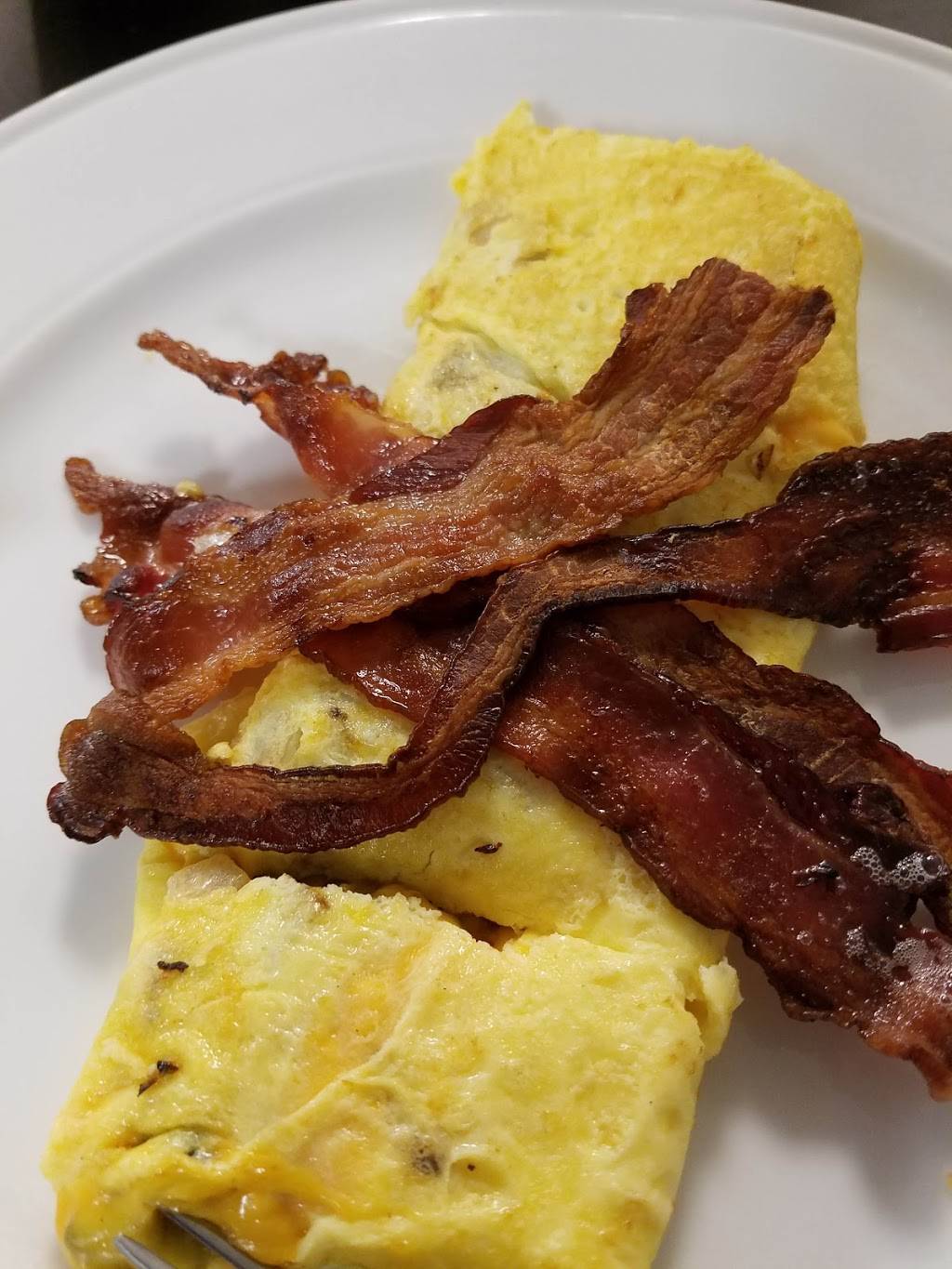 Mama Ds Diner | restaurant | 5416 Mayfield Rd, Lyndhurst, OH 44124, USA | 4404219500 OR +1 440-421-9500