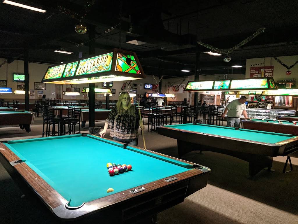 Riverbend Billiards & Grill | restaurant | 909 E Broadway, Alton, IL 62002, USA | 6184624435 OR +1 618-462-4435