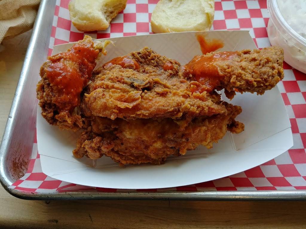 Redcrest Fried Chicken | restaurant | 1525 S 11th St, Philadelphia, PA 19147, USA | 2154546951 OR +1 215-454-6951