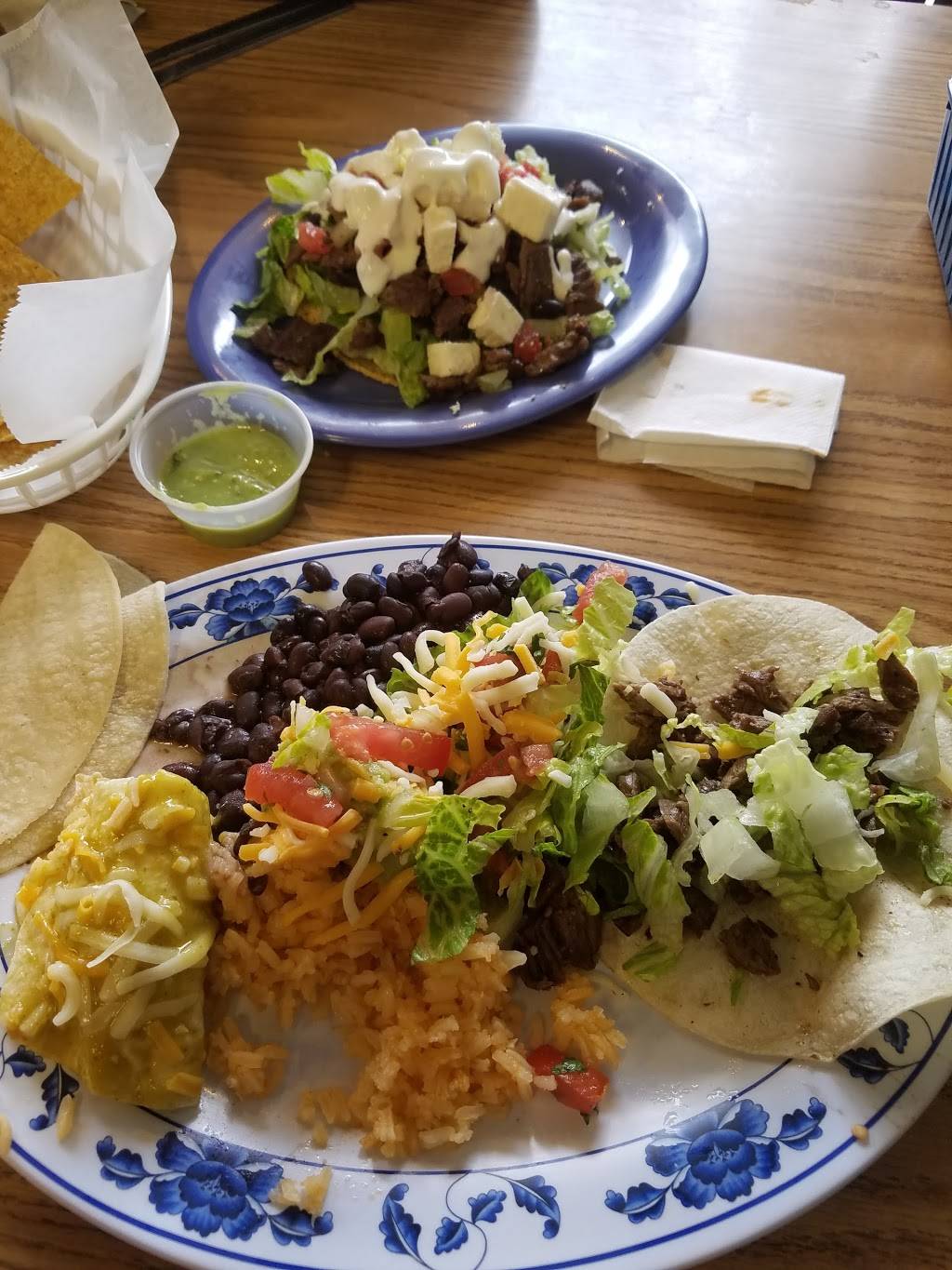 Maya Mexican Grill | restaurant | 74 Moraga Way, Orinda, CA 94563, USA | 9252589049 OR +1 925-258-9049