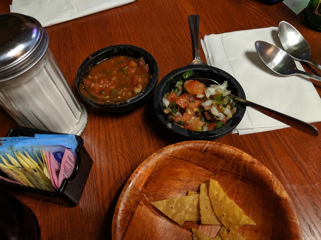 El Zarape | restaurant | 139 S Imperial Ave, Imperial, CA 92251, USA | 7603554435 OR +1 760-355-4435