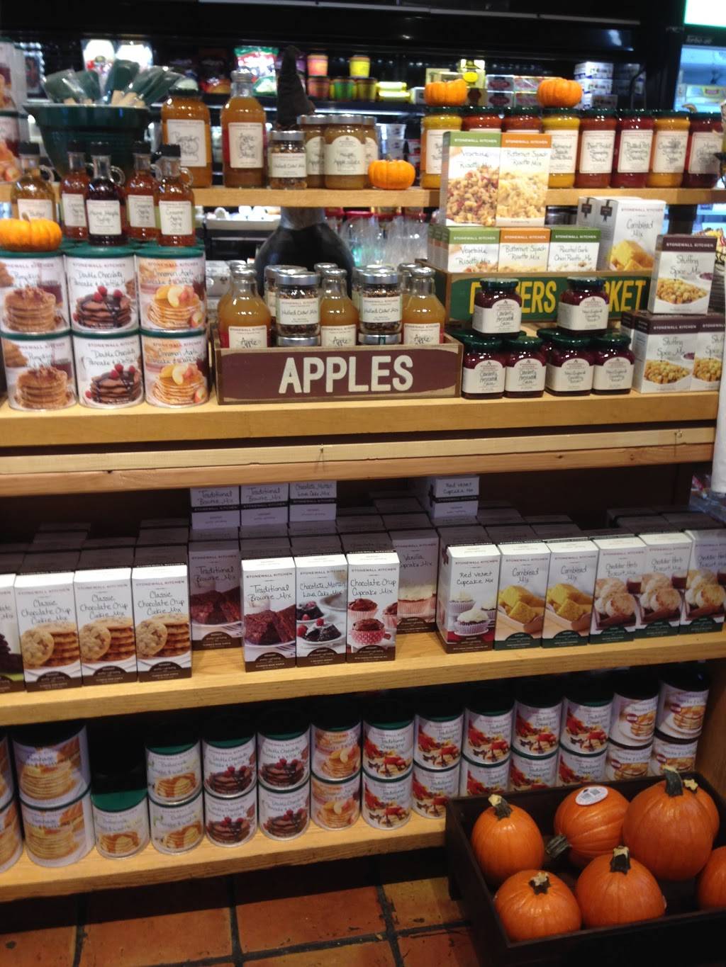 Larchmont Meateria | The Marketplace | restaurant | 9 Addison St, Larchmont, NY 10538, USA | 9148330508 OR +1 914-833-0508