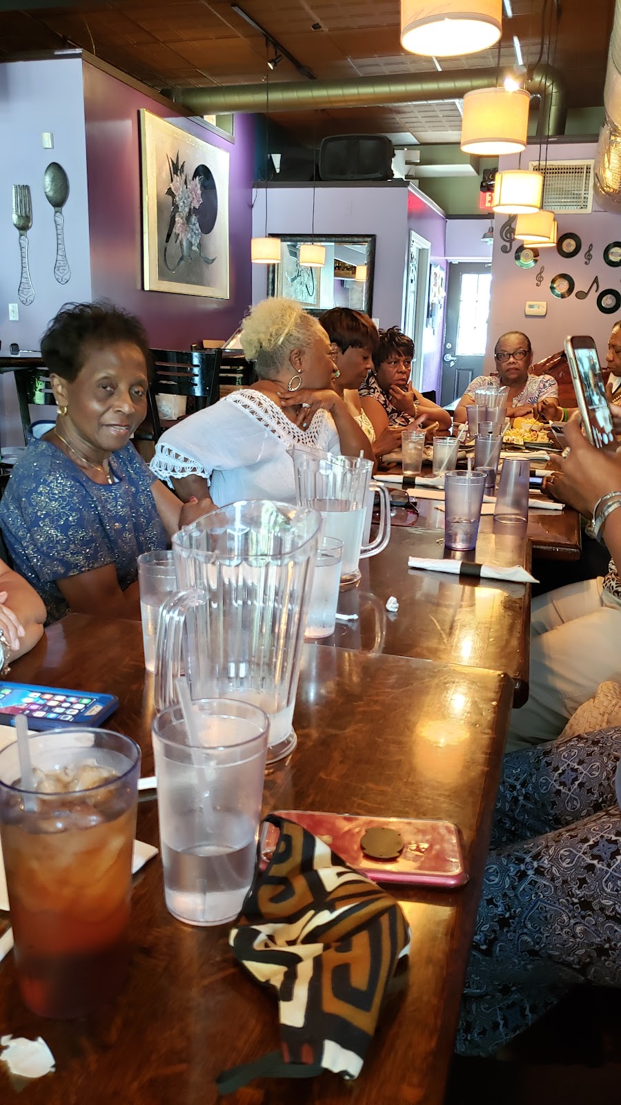 King Of Soul | restaurant | 423 S Florissant Rd, Ferguson, MO 63135, USA | 3147364200 OR +1 314-736-4200