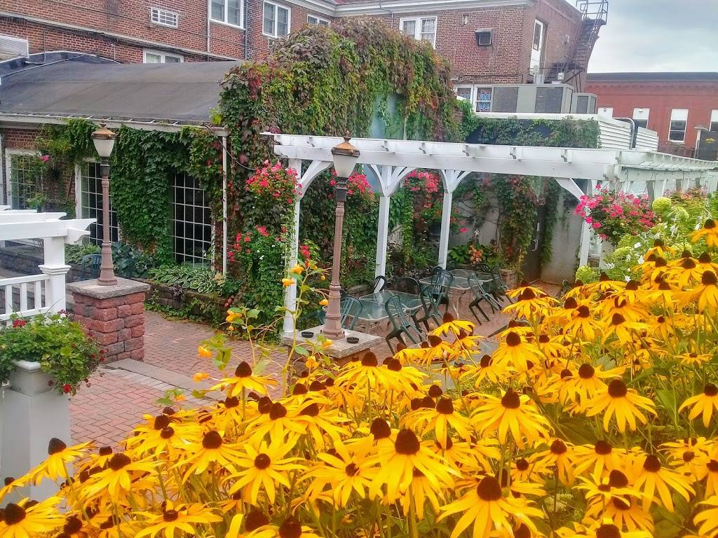 Lowell Inn | restaurant | 102 2nd St N, Stillwater, MN 55082, USA | 6514391100 OR +1 651-439-1100