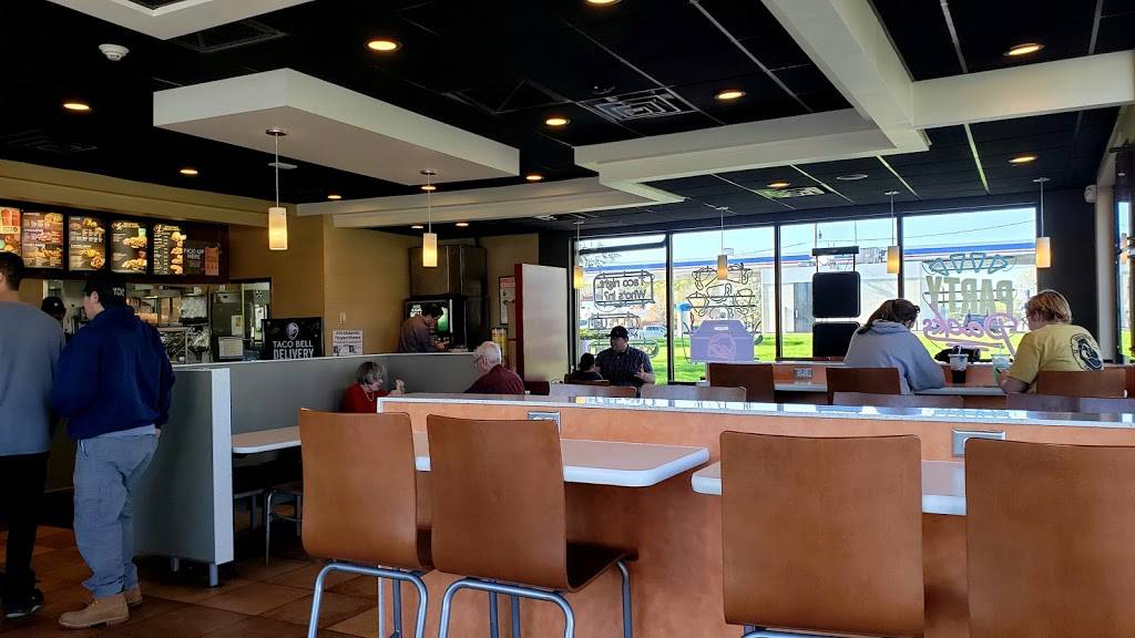 Taco Bell | meal takeaway | 2157 Fairport Nine Mile Point Rd, Fairport, NY 14450, USA | 5853772800 OR +1 585-377-2800